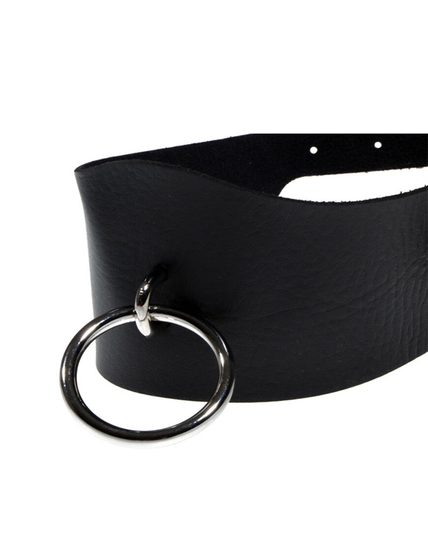 Soft Leather Posture Collar With Large O-Ring ALT2 view Color: BK