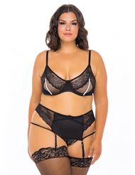Front view of ALYSSA LACE AND PEARL PLUS SIZE BRA AND OPEN PANTY