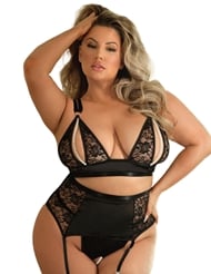 Front view of BLAIRE PLUS SIZE PEARL BRA AND GARTER BELT SET