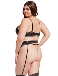 Alternate back view of UNCHAINED LOVE SCALLOPED LACE PLUS SIZE BRA AND GARTER SET