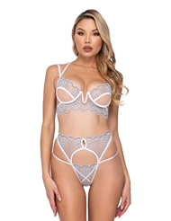 Front view of SNOW QUEEN BRA AND THONG SET