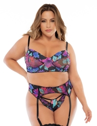 Front view of DREAM FLOWER PLUS SIZE BRA AND GARTER SET