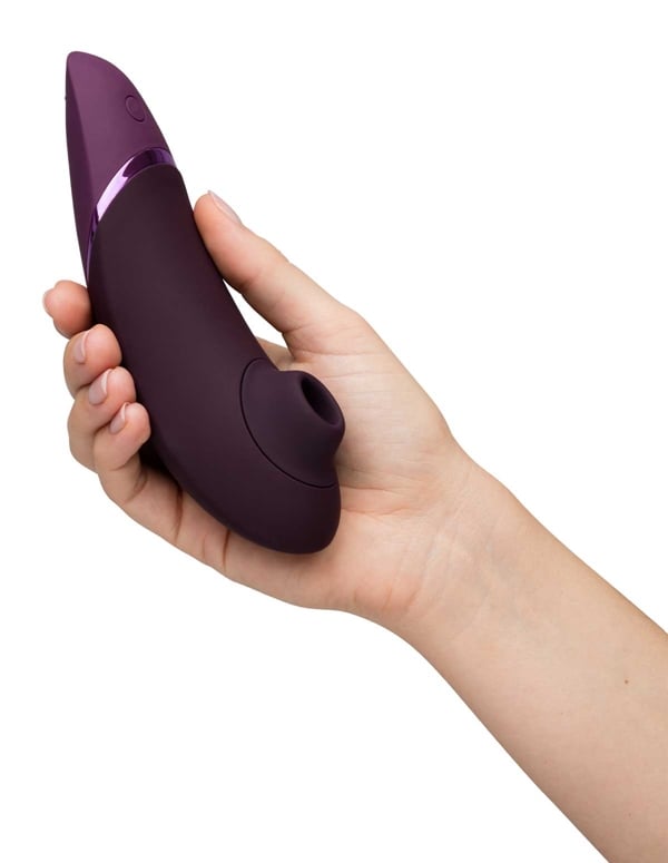 Womanizer Next 3D Pleasure Air In Purple ALT4 view Color: PR