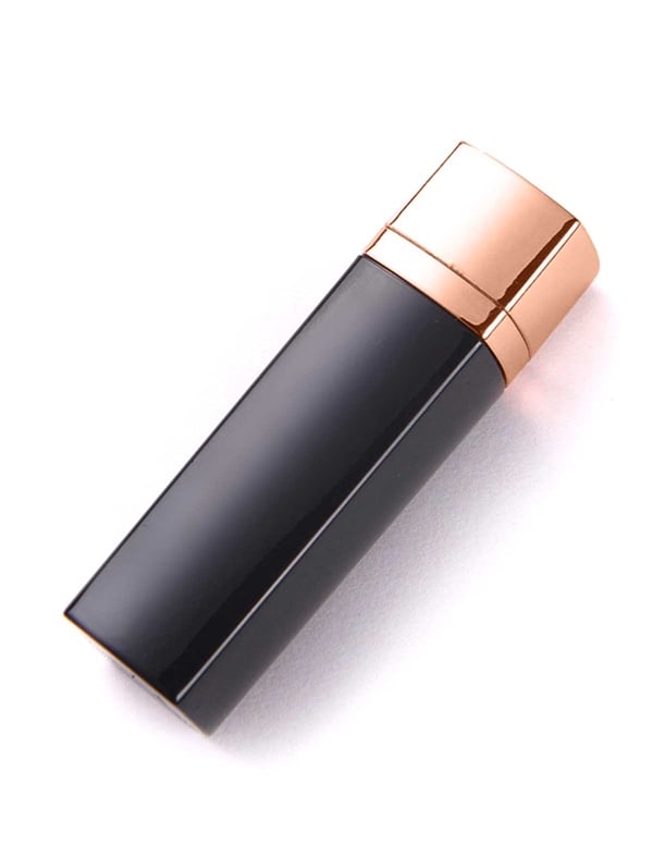 Close Lipped Discreet Lipstick Vibe ALT2 view Color: BKR