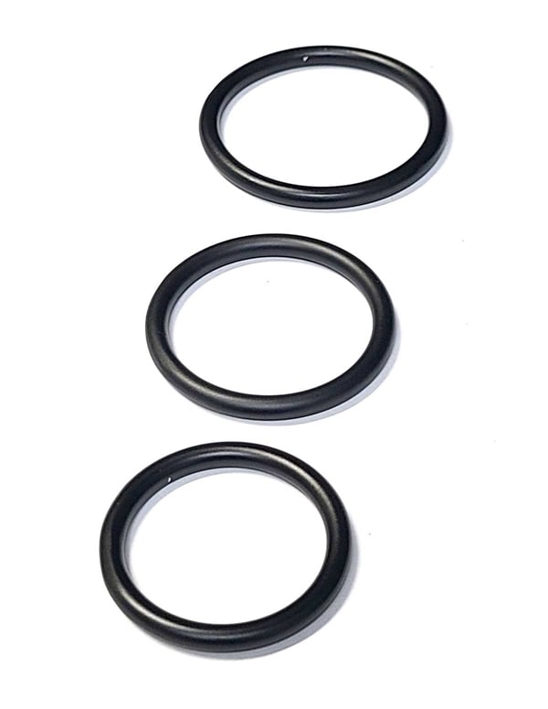 Black Seamless Stainless Steel C-Ring Set ALT1 view Color: BK