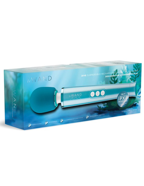 LE WAND DIVE SUBMERSIBLE RECHARGEABLE VIBRATING MASSAGER ALT2 view Color: BL
