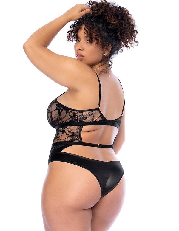 Viola Plus Size Teddy ALT1 view Color: BK