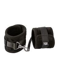 Front view of SEI MIO - LEGS LOCKED - VELVET PADDED ANKLE RESTRAINTS