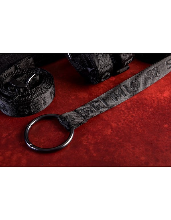 SEI MIO - THE BEDSPREADER - UNDER THE MATTRESS RESTRAINT SYSTEM ALT3 view Color: BK