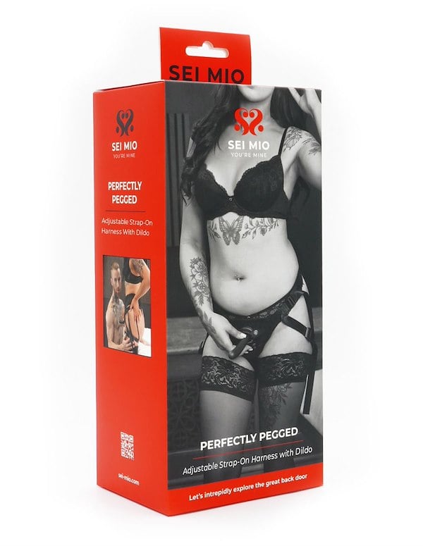 Sei Mio - Perfectly Pegged - Beginners Strap-On Harness And 5 Dildo ALT2 view Color: BK