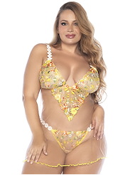 Front view of SUNLIT BLISS PLUS SIZE BABYDOLL