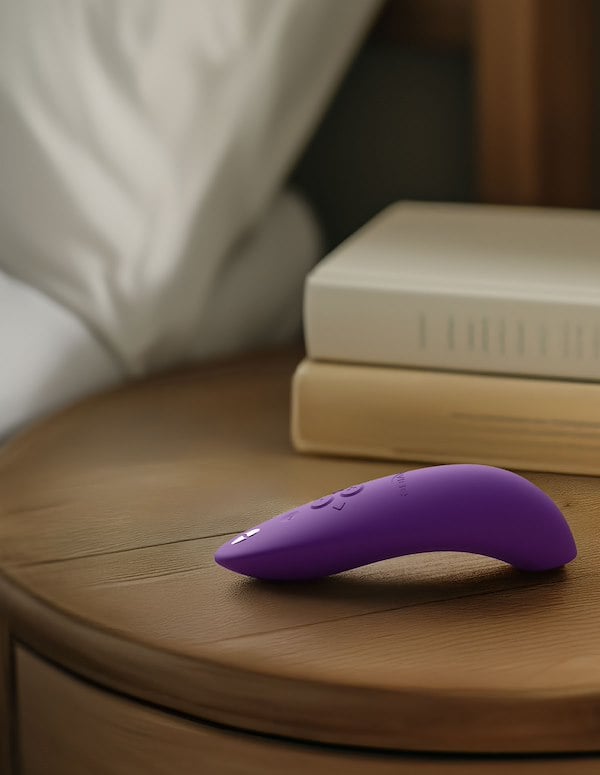 We-Vibe Melt 2 Massager ATL7 view Color: PR