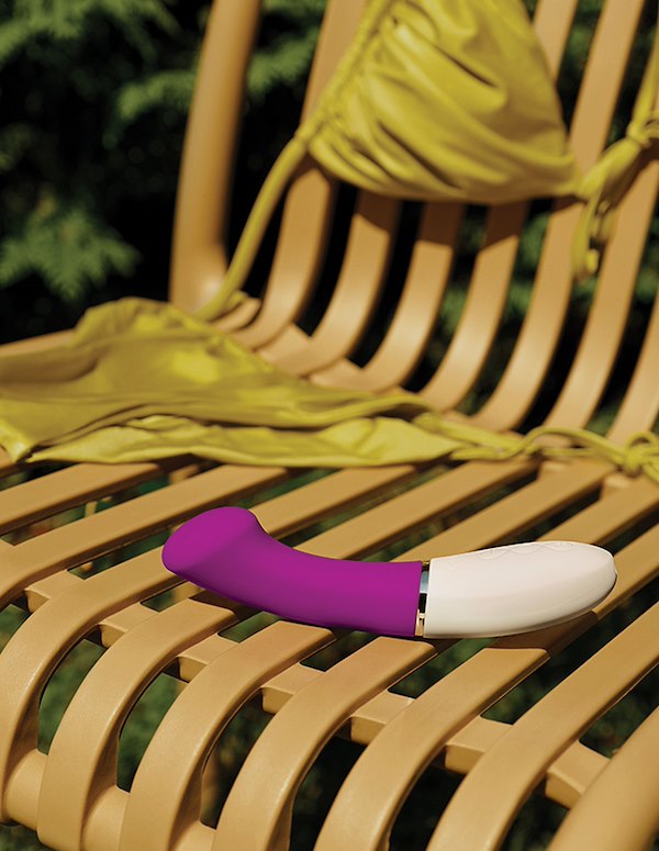 LELO GIGI 3 G-SPOT VIBRATOR ALT3 view Color: PL