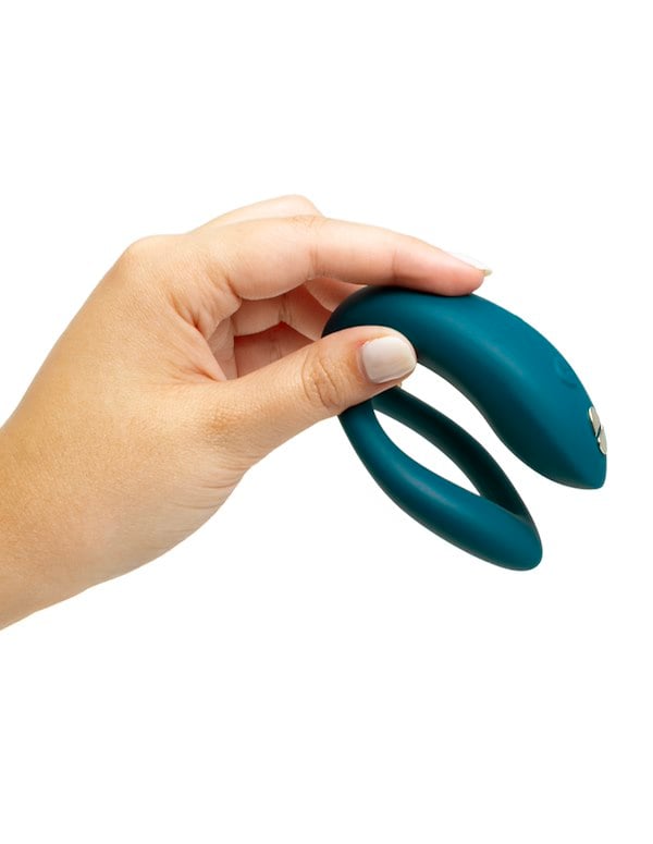 WE-VIBE SYNC O COUPLES TOY ALT1 view Color: GRV