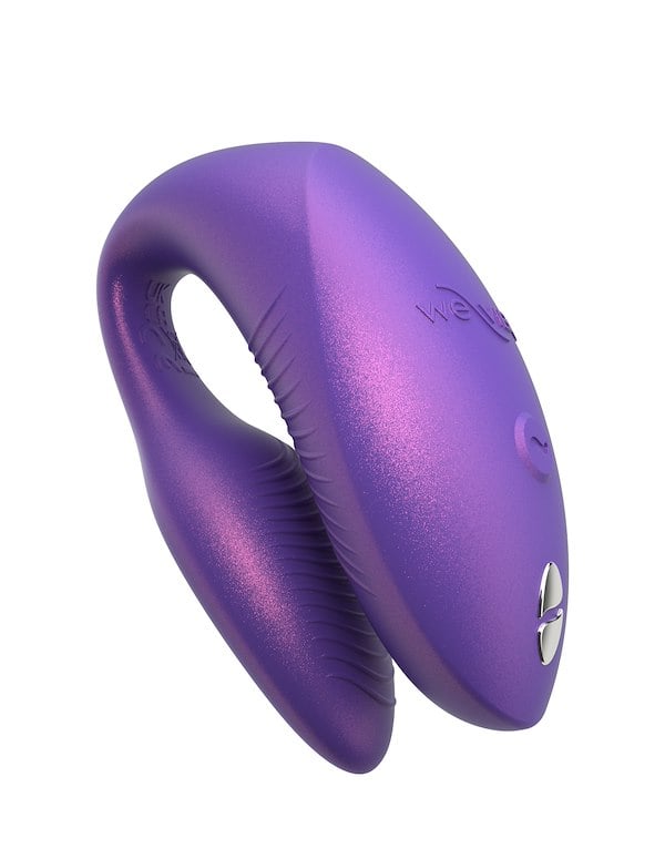 WE-VIBE CHORUS PRO COUPLES TOY IN PURPLE ALT3 view Color: PR