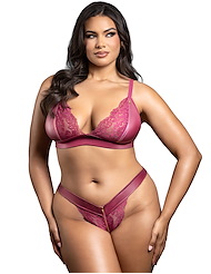 Front view of REVEL PLUS SIZE BRALETTE AND PANTY