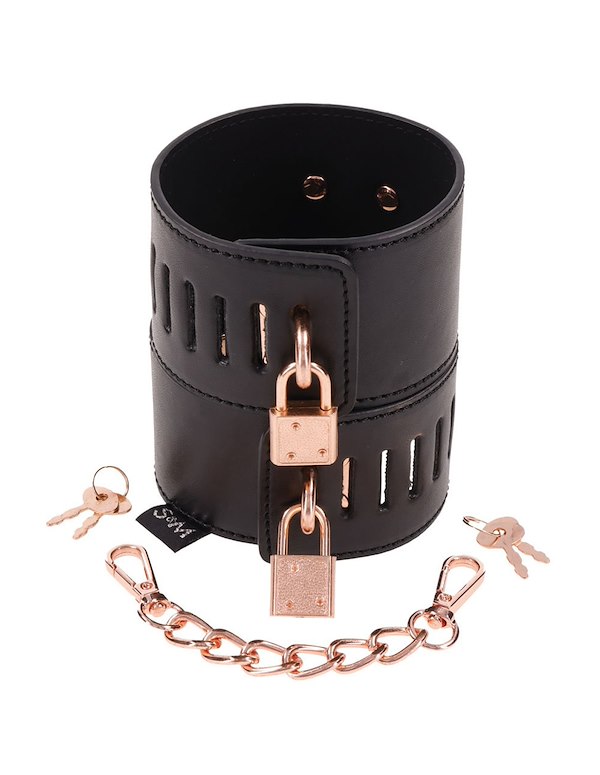S&M LOCKING CUFFS ALT4 view Color: BKRG