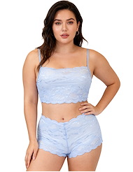 Front view of PLUS SIZE LACE BRALETTE AND PANTY SET