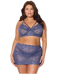 Front view of TWILIGHT FEVER PLUS SIZE BRA AND SKIRT