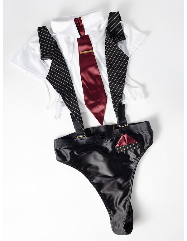 EXECUTIVE AFFAIR COSTUME ALT2 view Color: BW