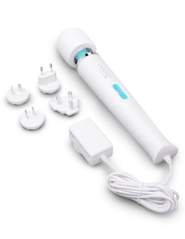 LE WAND CLASSIQUE PLUG-IN ORIGINAL WAND MASSAGER ALT1 view Color: WH