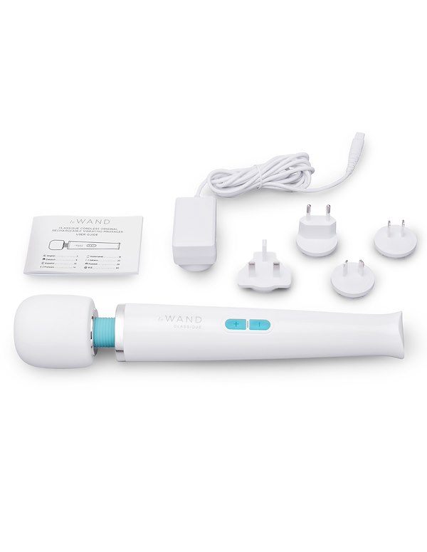 LE WAND CLASSIQUE CORDLESS ORIGINAL WAND MASSAGER ALT3 view Color: WH