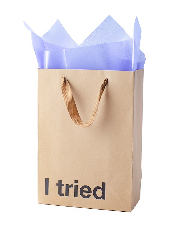 I TRIED GIFT BAG ALT3 view Color: BR