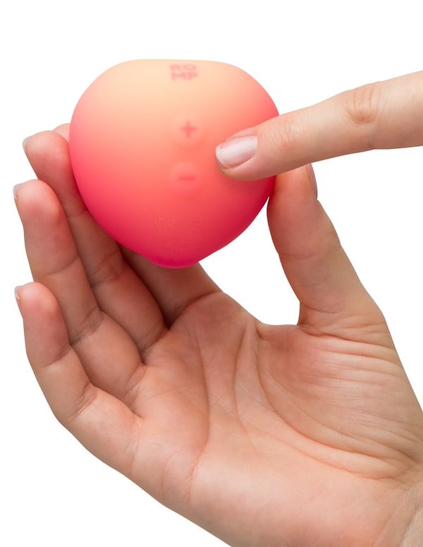ROMP PINK PEACH PLEASURE AIR CLITORAL MASSAGER ALT5 view Color: PK