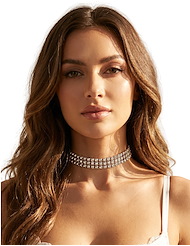 Front view of VIXEN CHOKER