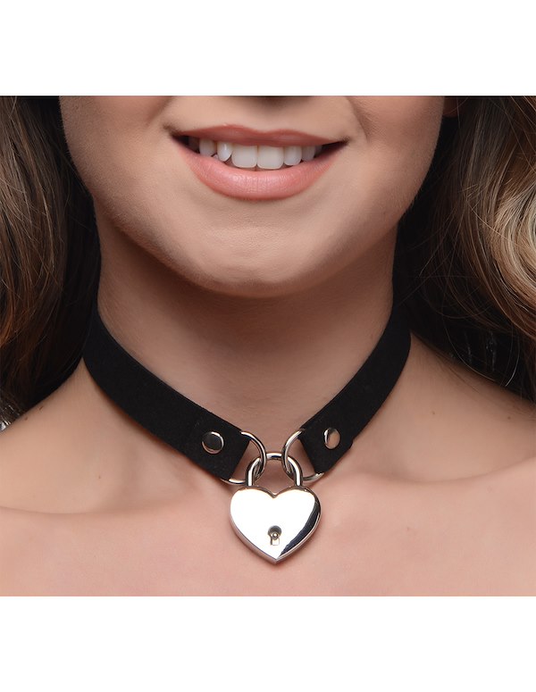LOCK-IT HEART CHOKER ALT6 view Color: BK