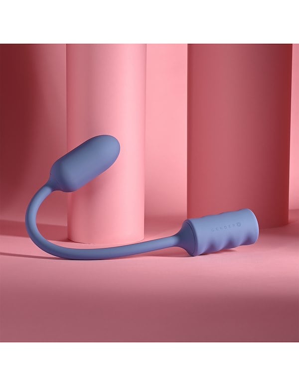 GENDER X EGG-STREME EXTERNAL & INTERNAL STIMULATOR ALT4 view Color: BL