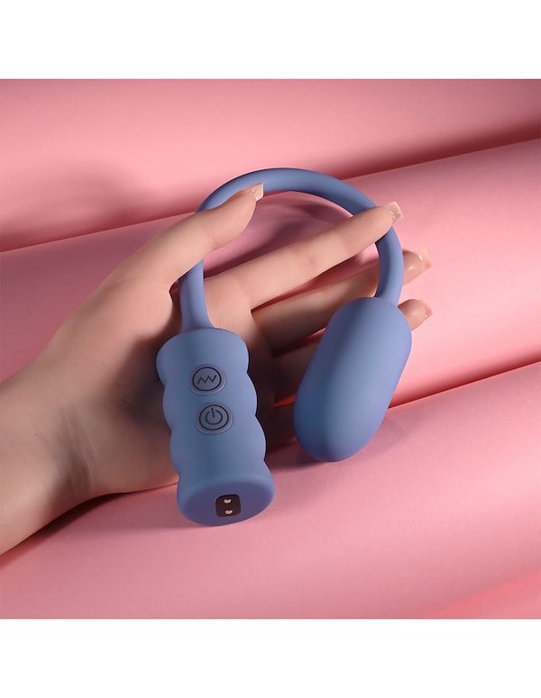 GENDER X EGG-STREME EXTERNAL & INTERNAL STIMULATOR ALT7 view Color: BL