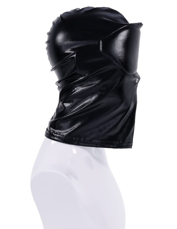 EDGE BLACKOUT HOOD ALT3 view Color: BK